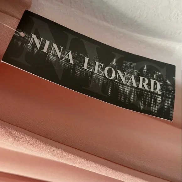 NWT Nina Leonard Blush Midi Dress. Size Medium - Picture 3 of 7